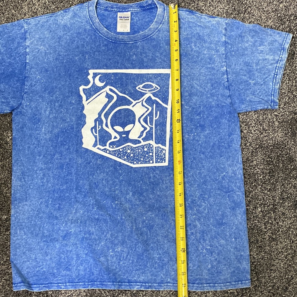 New “Arizona Aliens” T-Shirt. Large. Never Worn. - Picture 4 of 5
